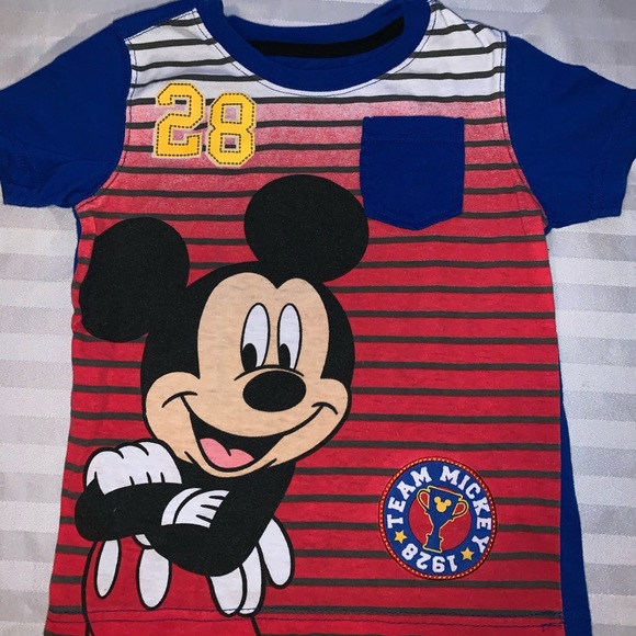 NWT TODDLER BOY DISNEYS MICKEY MOUSE CHRISTMAS SHIRT SIZE 3T